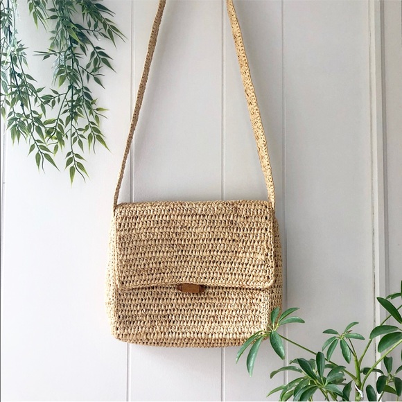 Vintage Handbags - Vintage 70’s Straw Crossbody Bag